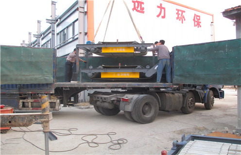 永磁滾筒除鐵器，內蒙古永磁滾筒除鐵器知識參數_內部磁塊安裝方法_內蒙古永磁滾筒除鐵器型號價格