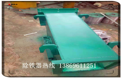 管道除鐵器，天津管道除鐵器系列_天津管道除鐵器系列廠家應用安裝示意圖型12000高斯_可定制工作原理